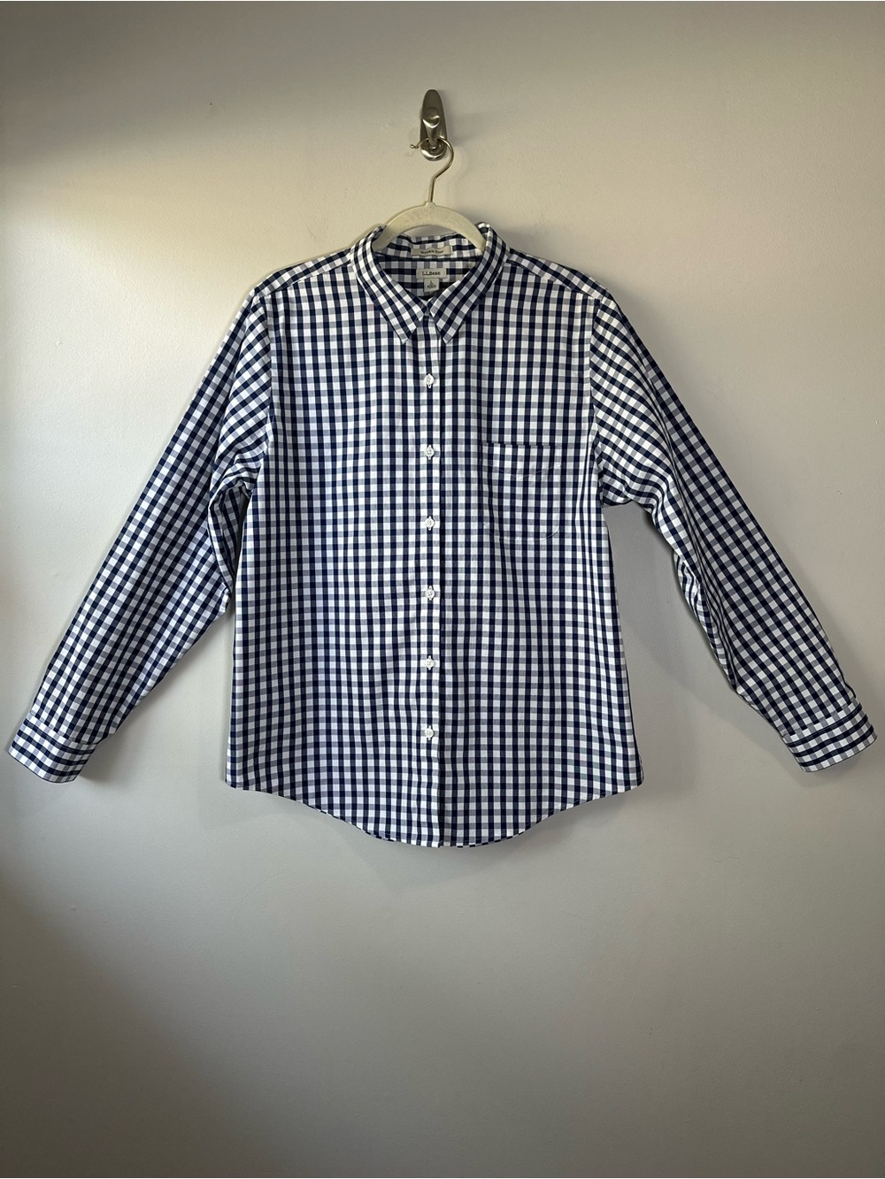 LL Bean Men's Navy White Gingham LS Button-Down Wrinkle Free Shirt Size L